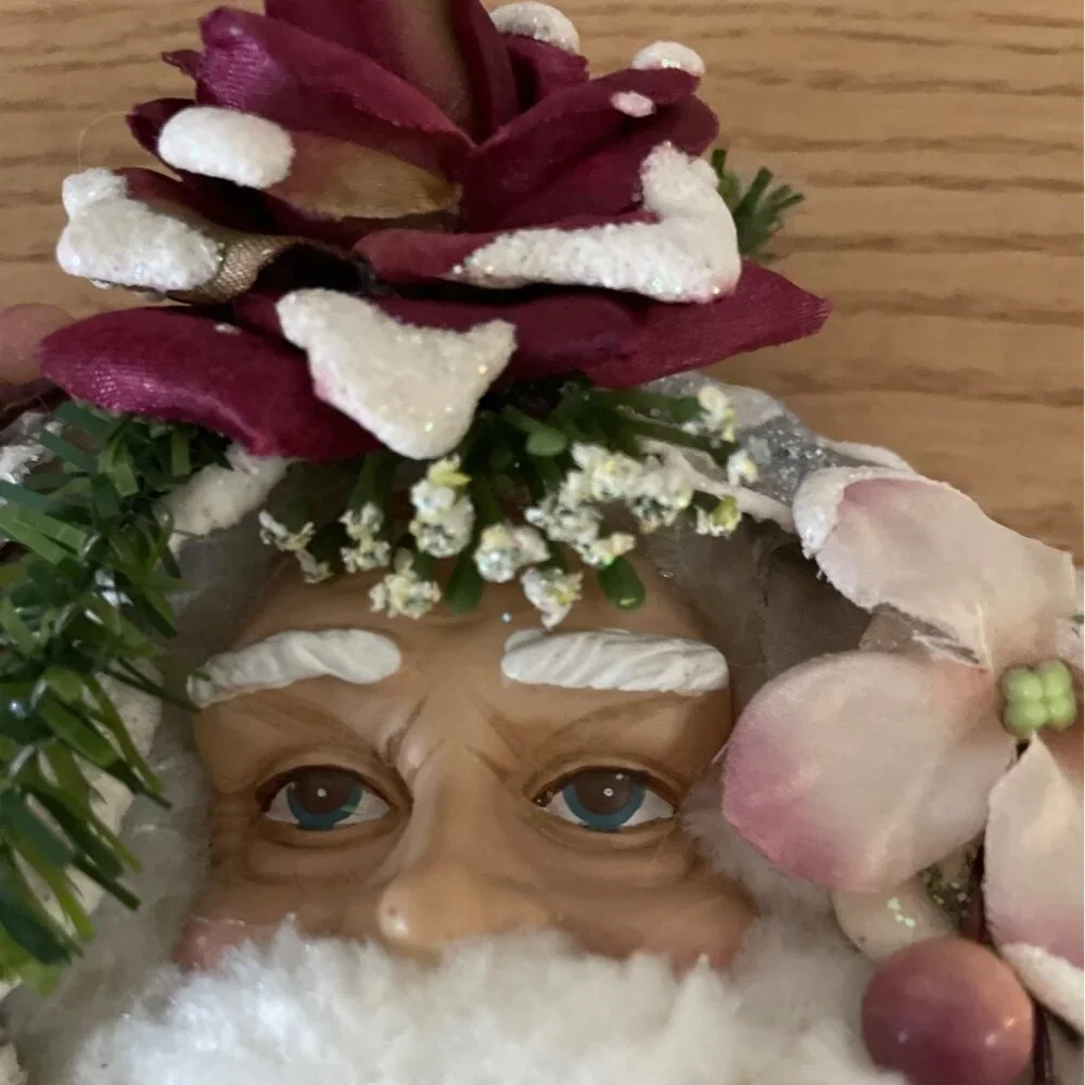 Vtg Santa Face Head Christmas Ornament Yarn Beard Pink Mauve Flowers Expressive